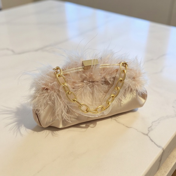 B013  Champagne Feather Evening Clutch Purse  Whimsical Glam - Picture 1 of 1